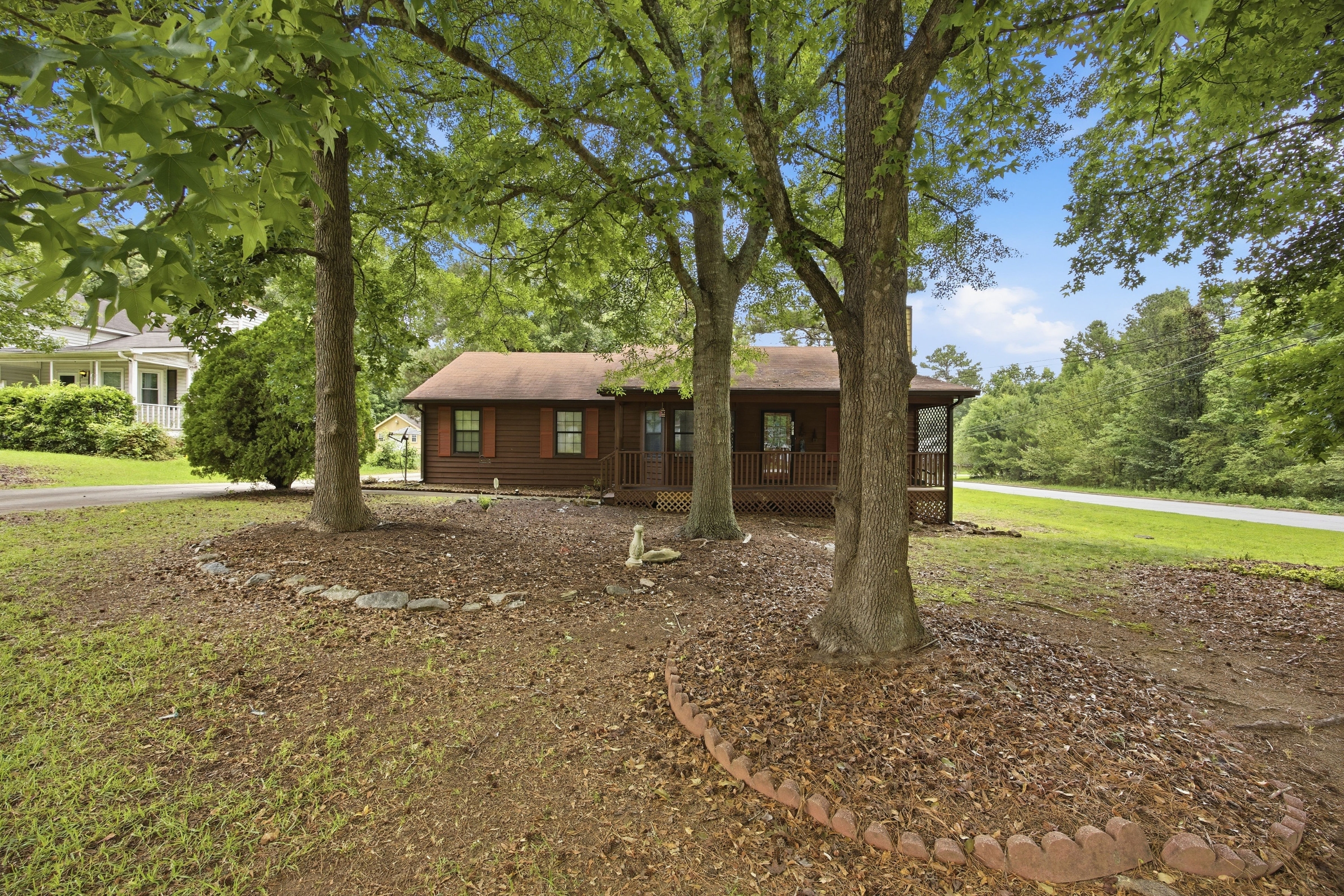 1701 Rose Garden Lane
